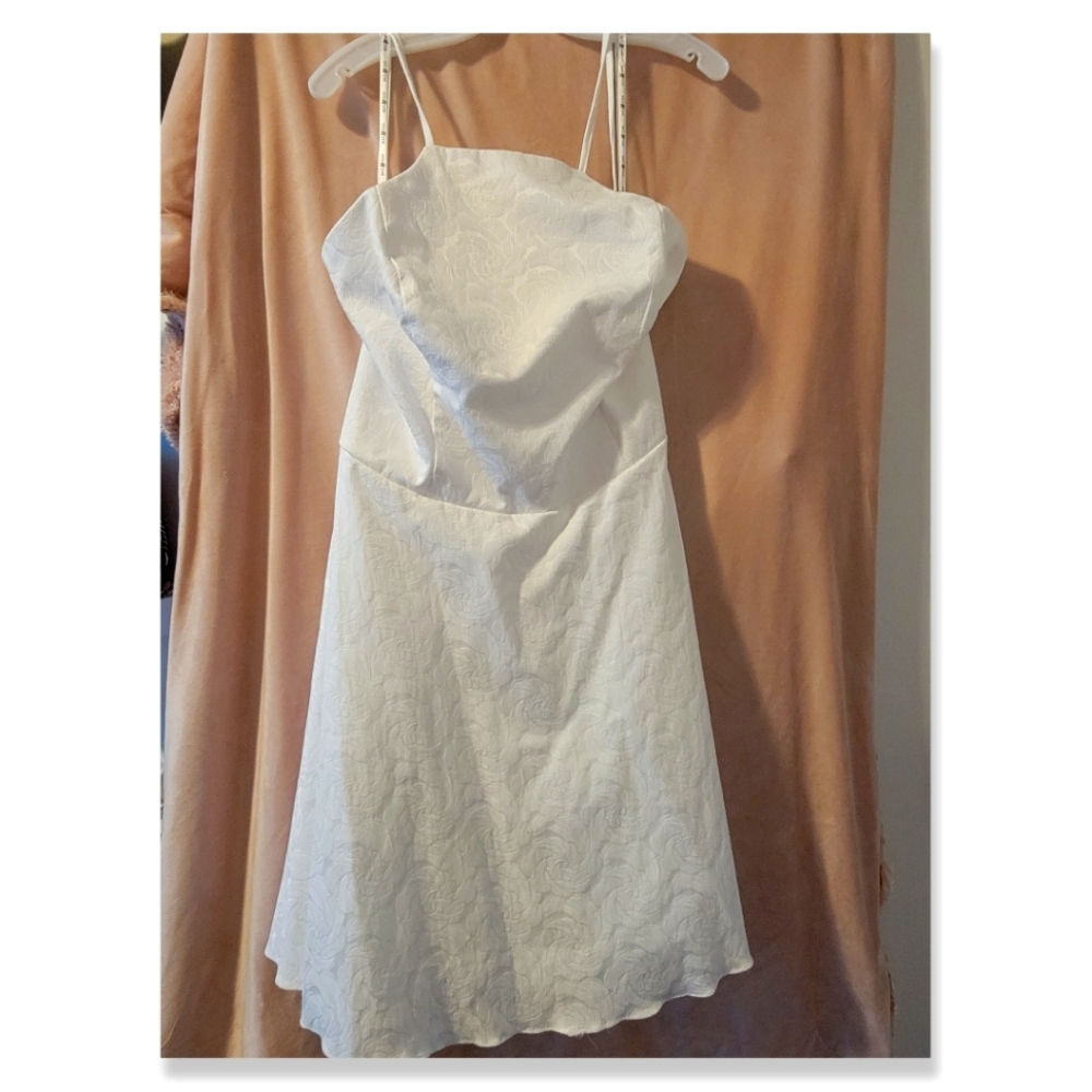 Halter Dress white size 18